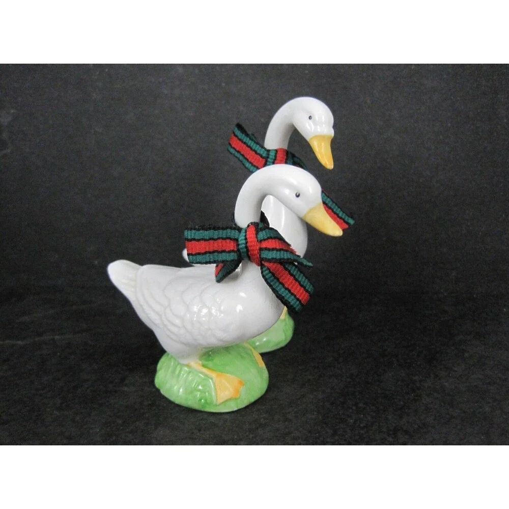 Set of 2 Lefton Christmas Geese Figurines Goose Gander Ducks NOS
